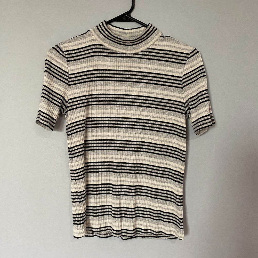 Mockneck_Striped Top